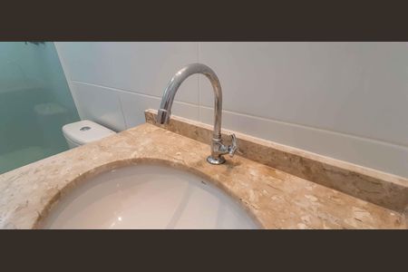 Apartamento à venda com 70m², 3 quartos e 2 vagas Apartamento à venda com 70m², 3 quartos e 2 vagasBanheiro da Suíte