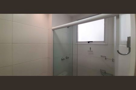 Apartamento à venda com 70m², 3 quartos e 2 vagas Apartamento à venda com 70m², 3 quartos e 2 vagasBanheiro Social