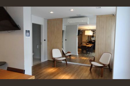 Apartamento à venda com 70m², 3 quartos e 2 vagas Apartamento à venda com 70m², 3 quartos e 2 vagasEspaço Gourmet