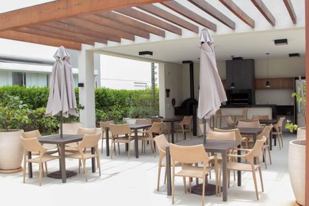 Apartamento à venda com 70m², 3 quartos e 2 vagas Apartamento à venda com 70m², 3 quartos e 2 vagasÁrea comum - Churrasqueira