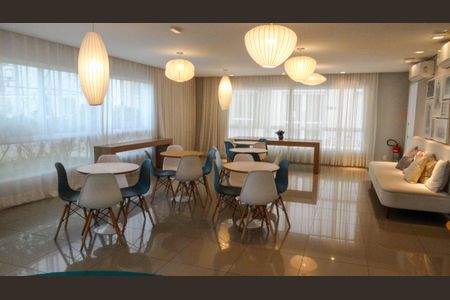 Apartamento à venda com 70m², 3 quartos e 2 vagas Apartamento à venda com 70m², 3 quartos e 2 vagas  Área comum Salão de Festas Infantil