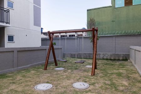 Apartamento para alugar com 46m², 2 quartos e 1 vaga Apartamento para alugar com 46m², 2 quartos e 1 vagaÁrea comum - Playground