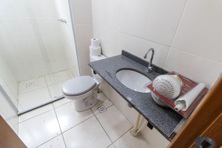 Apartamento para alugar com 46m², 2 quartos e 1 vaga Apartamento para alugar com 46m², 2 quartos e 1 vagaBanheiro