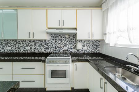 Apartamento para alugar com 119m², 3 quartos e 2 vagasCozinha