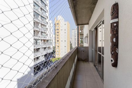 Apartamento para alugar com 119m², 3 quartos e 2 vagasVaranda