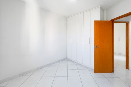 Apartamento para alugar com 80m², 3 quartos e 2 vagas Apartamento para alugar com 80m², 3 quartos e 2 vagasQuarto 2