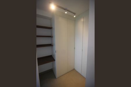 Quarto de apartamento para alugar com 1 quarto, 47m² em Parque Campolim, Sorocaba