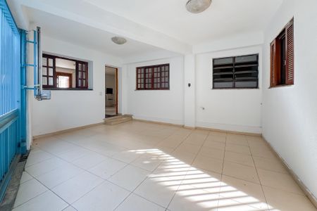 Casa à venda com 150m², 2 quartos e sem vaga Casa à venda com 150m², 2 quartos e sem vagaGaragem