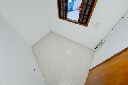 Casa à venda com 150m², 2 quartos e sem vaga Casa à venda com 150m², 2 quartos e sem vagaQuarto