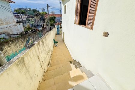 Casa à venda com 150m², 2 quartos e sem vaga Casa à venda com 150m², 2 quartos e sem vagaEntrada