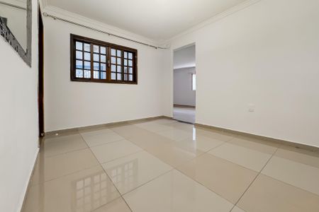 Casa à venda com 150m², 2 quartos e sem vaga Casa à venda com 150m², 2 quartos e sem vagaSala de Jantar
