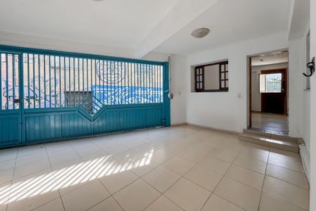 Casa à venda com 150m², 2 quartos e sem vaga Casa à venda com 150m², 2 quartos e sem vagaGaragem