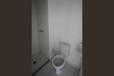 Apartamento à venda com 47m², 2 quartos e sem vaga Apartamento à venda com 47m², 2 quartos e sem vagaBanheiro