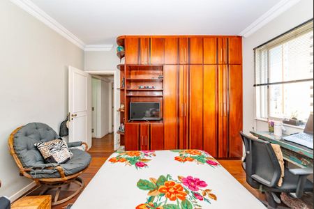 Apartamento à venda com 230m², 4 quartos e 4 vagasQuarto 3