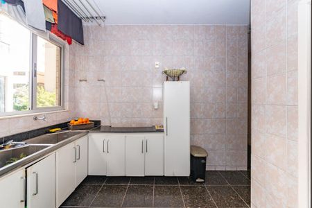 Apartamento à venda com 230m², 4 quartos e 4 vagasÁrea de Serviço