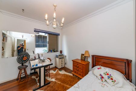 Apartamento à venda com 230m², 4 quartos e 4 vagasSuíte 2