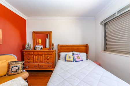 Apartamento à venda com 230m², 4 quartos e 4 vagasQuarto 4