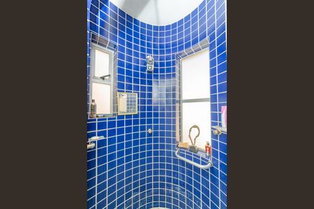 Apartamento à venda com 230m², 4 quartos e 4 vagasBanheiro Social