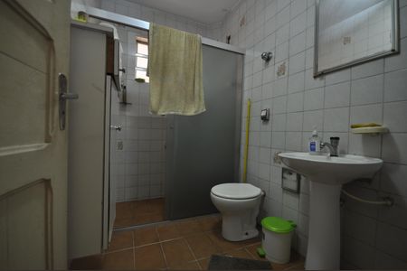 Casa à venda com 200m², 7 quartos e 7 vagasCasa 2 - Banheiro Social