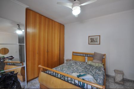 Casa à venda com 200m², 7 quartos e 7 vagasCasa 3 - Quarto 1