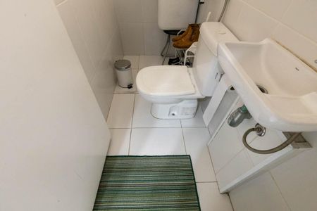 Apartamento para alugar com 88m², 2 quartos e 2 vagas Apartamento para alugar com 88m², 2 quartos e 2 vagasBanheiro de Serviço