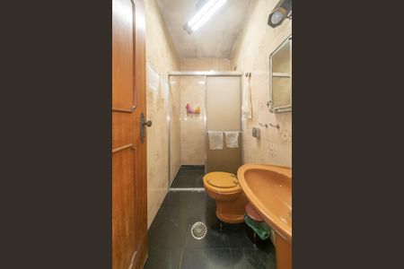 Casa à venda com 400m², 4 quartos e 6 vagasEdícula