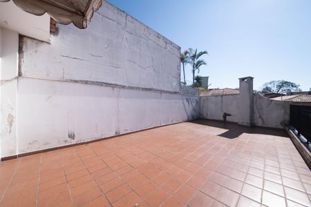 Casa à venda com 400m², 4 quartos e 6 vagasVaranda