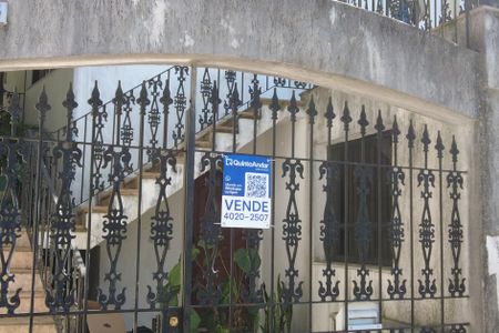Casa à venda com 400m², 4 quartos e 6 vagasPlaquinha