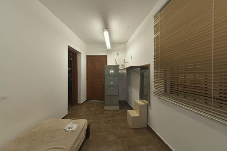 Casa à venda com 400m², 4 quartos e 6 vagasQuarto de Serviço