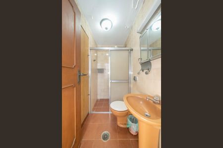 Casa à venda com 400m², 4 quartos e 6 vagasVestiário