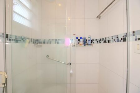 Apartamento à venda com 50m², 2 quartos e sem vaga Apartamento à venda com 50m², 2 quartos e sem vagaBanheiro Social