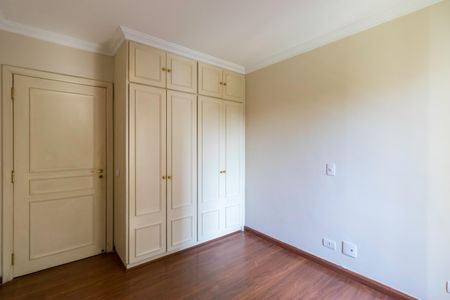 Apartamento à venda com 482m², 4 quartos e 5 vagas Apartamento à venda com 482m², 4 quartos e 5 vagasQuarto