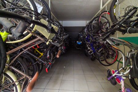 Apartamento à venda com 65m², 3 quartos e 1 vaga Apartamento à venda com 65m², 3 quartos e 1 vagaBicicletario