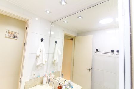 Apartamento à venda com 65m², 3 quartos e 1 vaga Apartamento à venda com 65m², 3 quartos e 1 vagaBanheiro Social