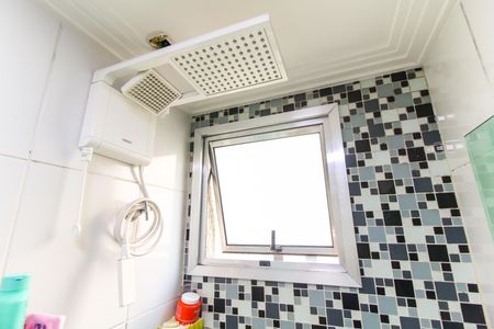 Apartamento à venda com 65m², 3 quartos e 1 vaga Apartamento à venda com 65m², 3 quartos e 1 vagaBanheiro Social