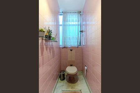 Apartamento para alugar com 230m², 3 quartos e 3 vagasLavabo