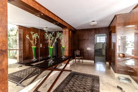 Apartamento para alugar com 230m², 3 quartos e 3 vagasHall Social