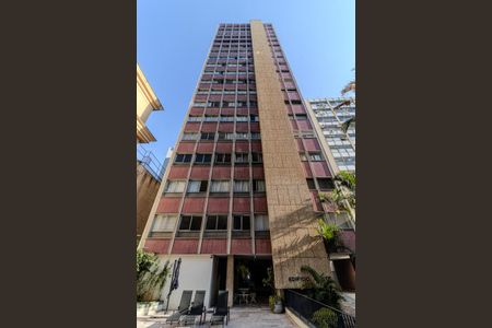 Apartamento para alugar com 230m², 3 quartos e 3 vagasFachada