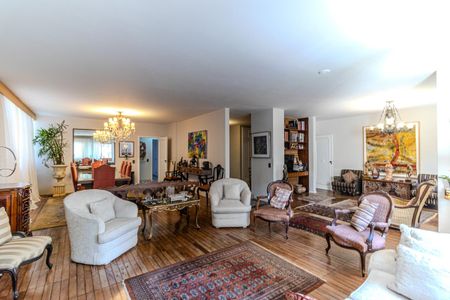 Apartamento para alugar com 230m², 3 quartos e 3 vagasSala