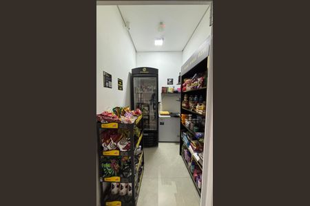 Apartamento à venda com 60m², 2 quartos e 1 vaga Apartamento à venda com 60m², 2 quartos e 1 vagaMercado