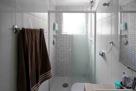 Apartamento à venda com 57m², 2 quartos e 1 vaga Apartamento à venda com 57m², 2 quartos e 1 vagaBanheiro