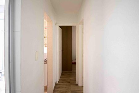 Apartamento à venda com 57m², 2 quartos e 1 vaga Apartamento à venda com 57m², 2 quartos e 1 vagaCorredor