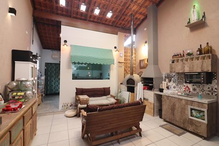 Casa à venda com 230m², 3 quartos e 2 vagasEspaço Gourmet