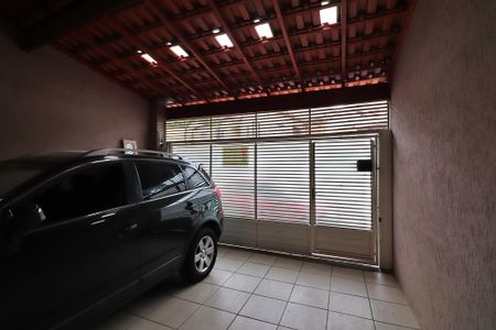 Casa à venda com 230m², 3 quartos e 2 vagasGaragem
