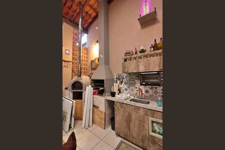 Casa à venda com 230m², 3 quartos e 2 vagasEspaço Gourmet