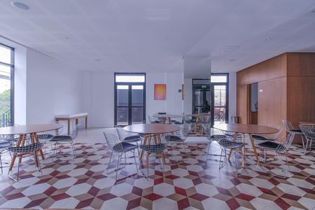 Apartamento à venda com 59m², 2 quartos e 1 vaga Apartamento à venda com 59m², 2 quartos e 1 vagaÁrea comum - Salão de festas