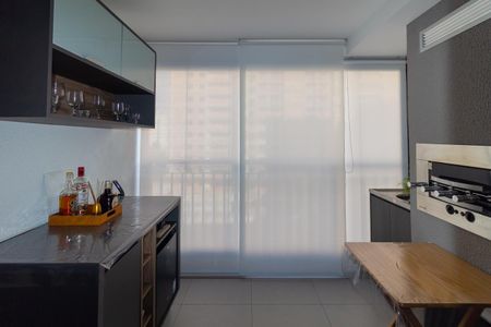 Apartamento à venda com 59m², 2 quartos e 1 vaga Apartamento à venda com 59m², 2 quartos e 1 vagaVaranda gourmet