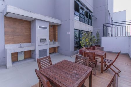 Apartamento à venda com 59m², 2 quartos e 1 vaga Apartamento à venda com 59m², 2 quartos e 1 vagaÁrea comum - Churrasqueira