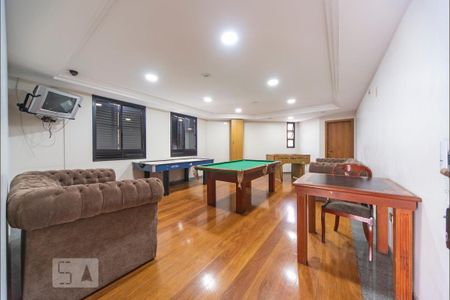 Apartamento à venda com 138m², 4 quartos e 2 vagasÁrea comum - Salão de jogos