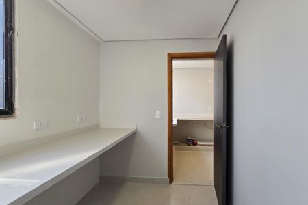 Apartamento à venda com 138m², 4 quartos e 2 vagasÁrea de Serviço